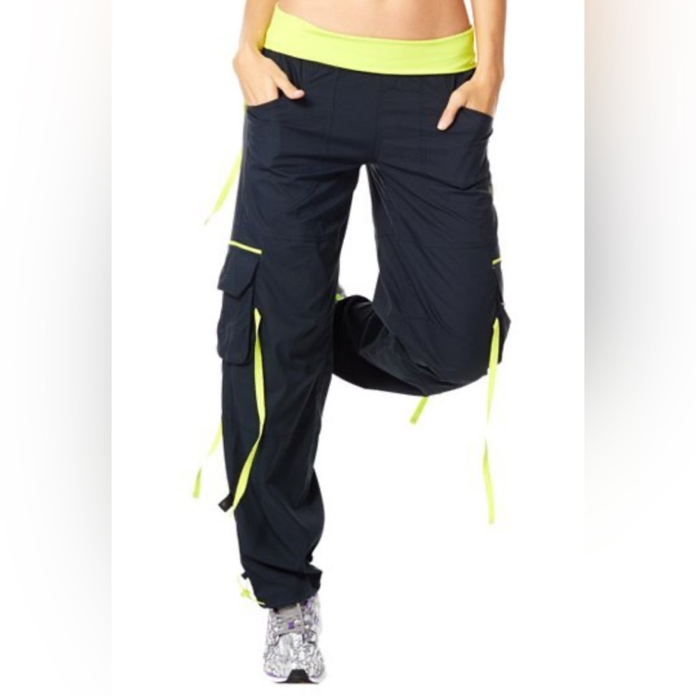 Zumba - Zumba Wear Soft-N-Stretch Cargo Pants Navy/Neon Women’s Size Medium